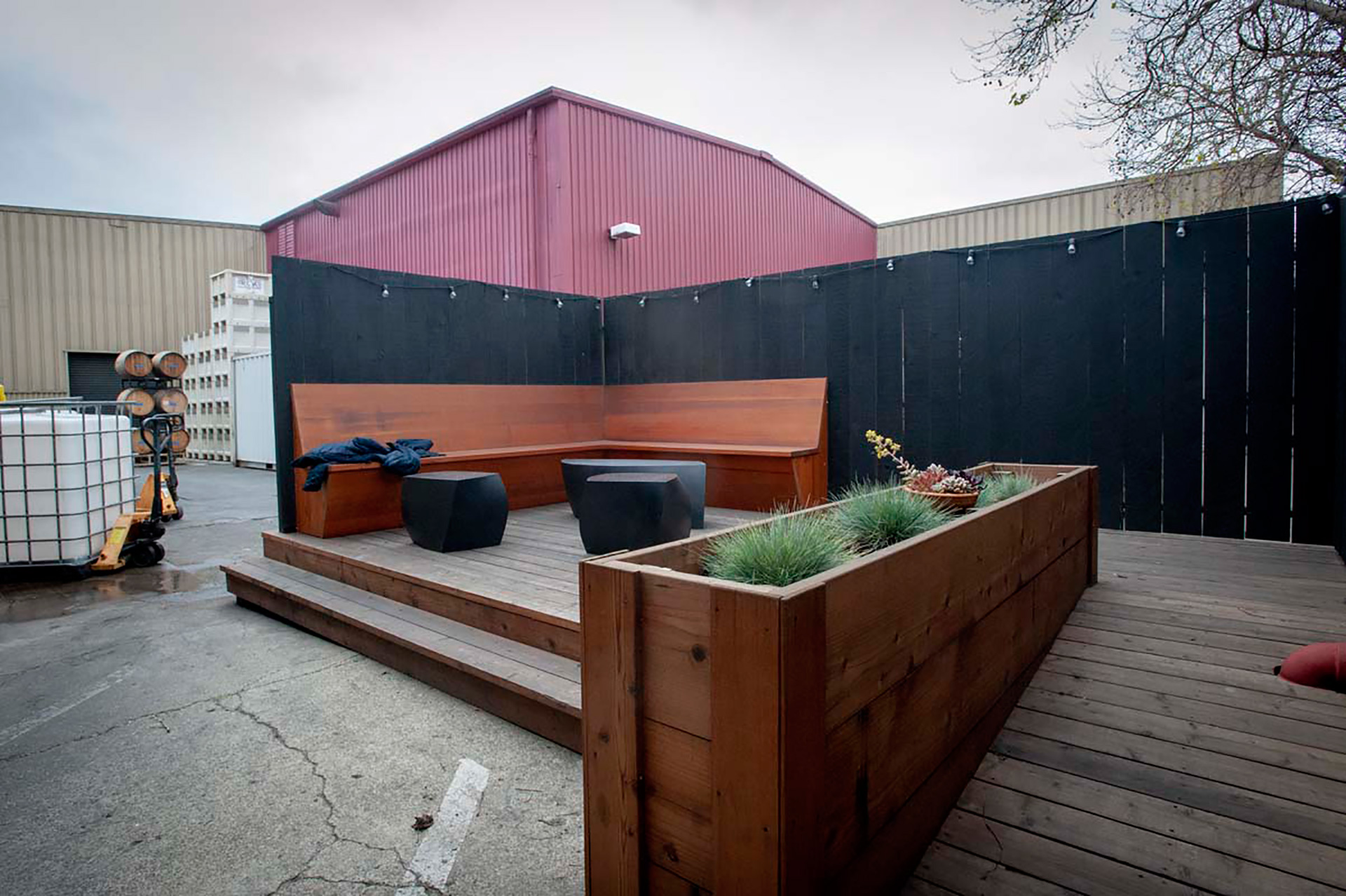 Broc Cellars Berkeley's Urban Winery Stays Connected With The Vines Sprudge Wine